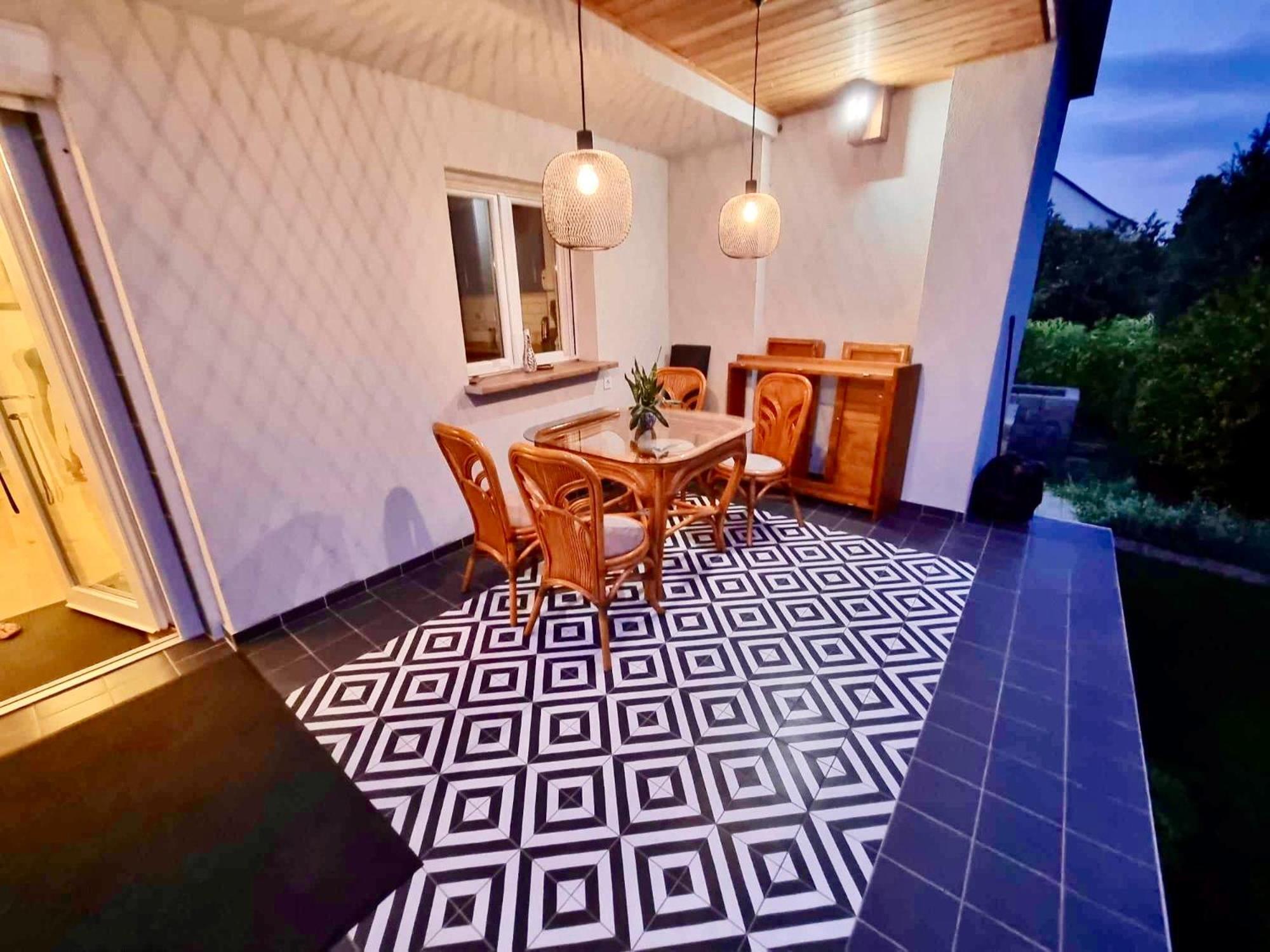 Neon Apartman Csopak Balaton מראה חיצוני תמונה