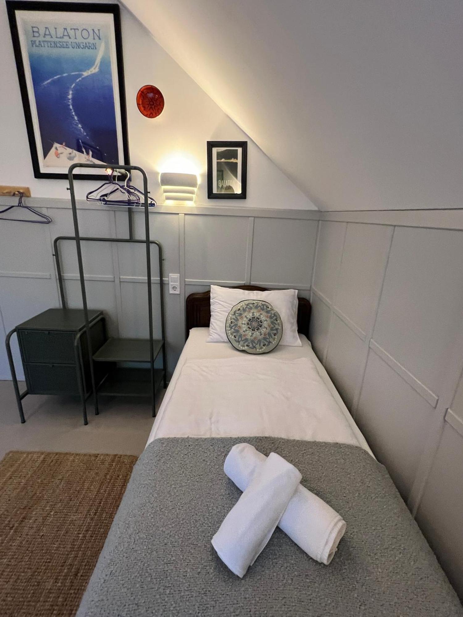 Neon Apartman Csopak Balaton מראה חיצוני תמונה